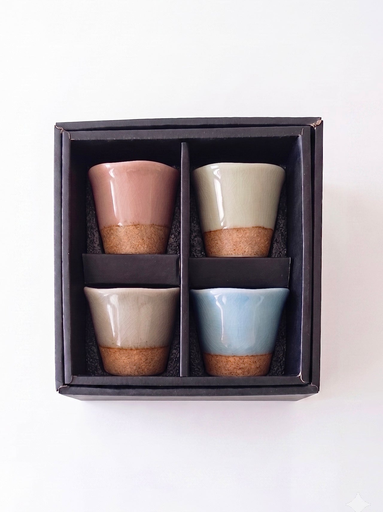 Coffret 4 tasses céladon